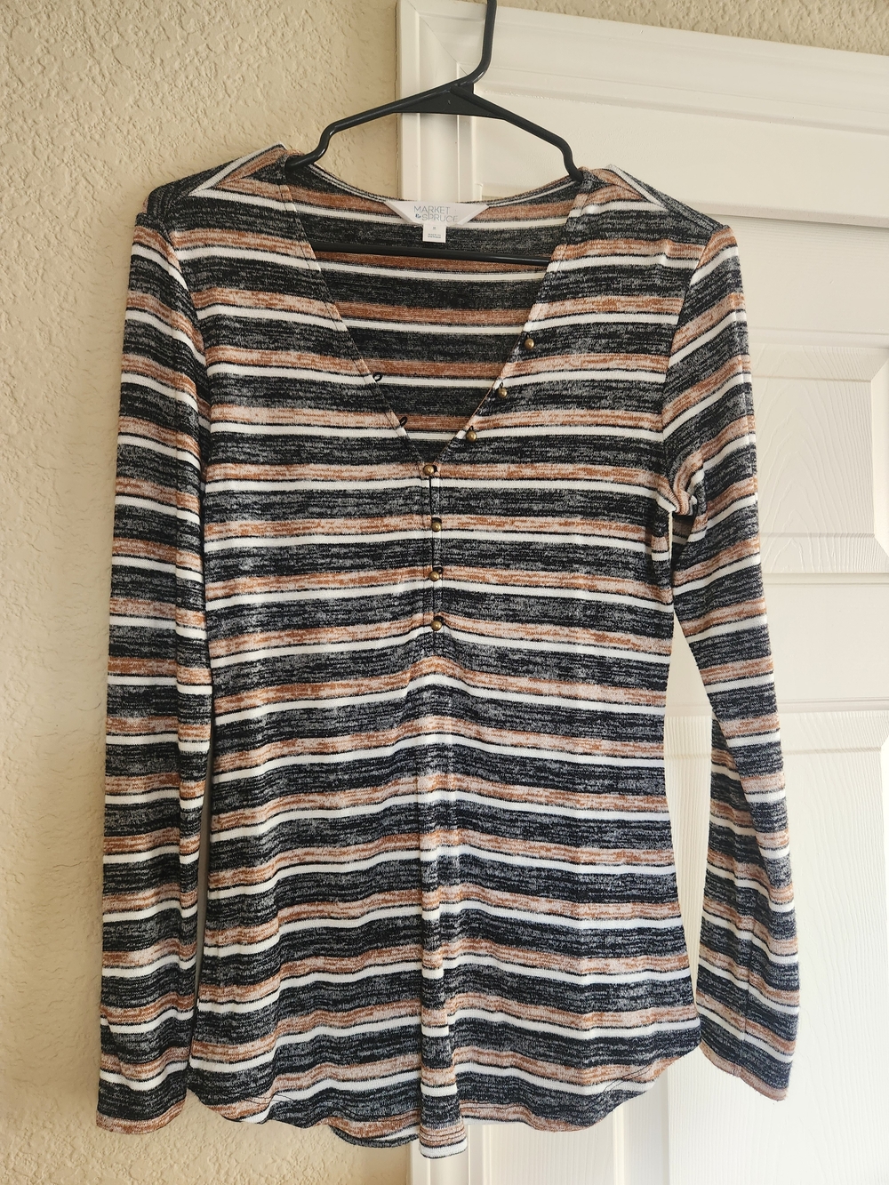 Market & Spruce Striped V-Neck Long Sleeve Top in Black, White & Brown